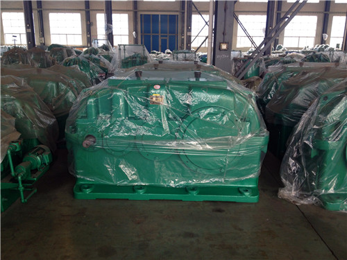 單級(jí)齒輪減速機(jī)雙重優(yōu)化設(shè)計(jì)方法有哪些優(yōu)勢(shì)？